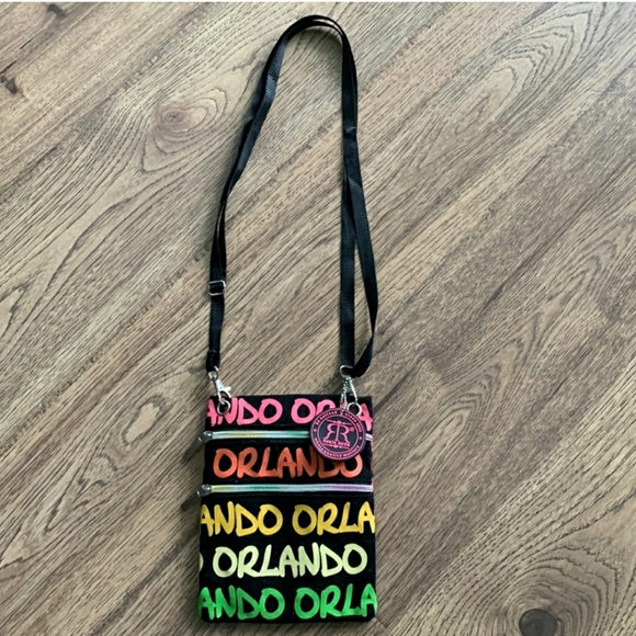 Robin Ruth Orlando - Picture 1 of 6